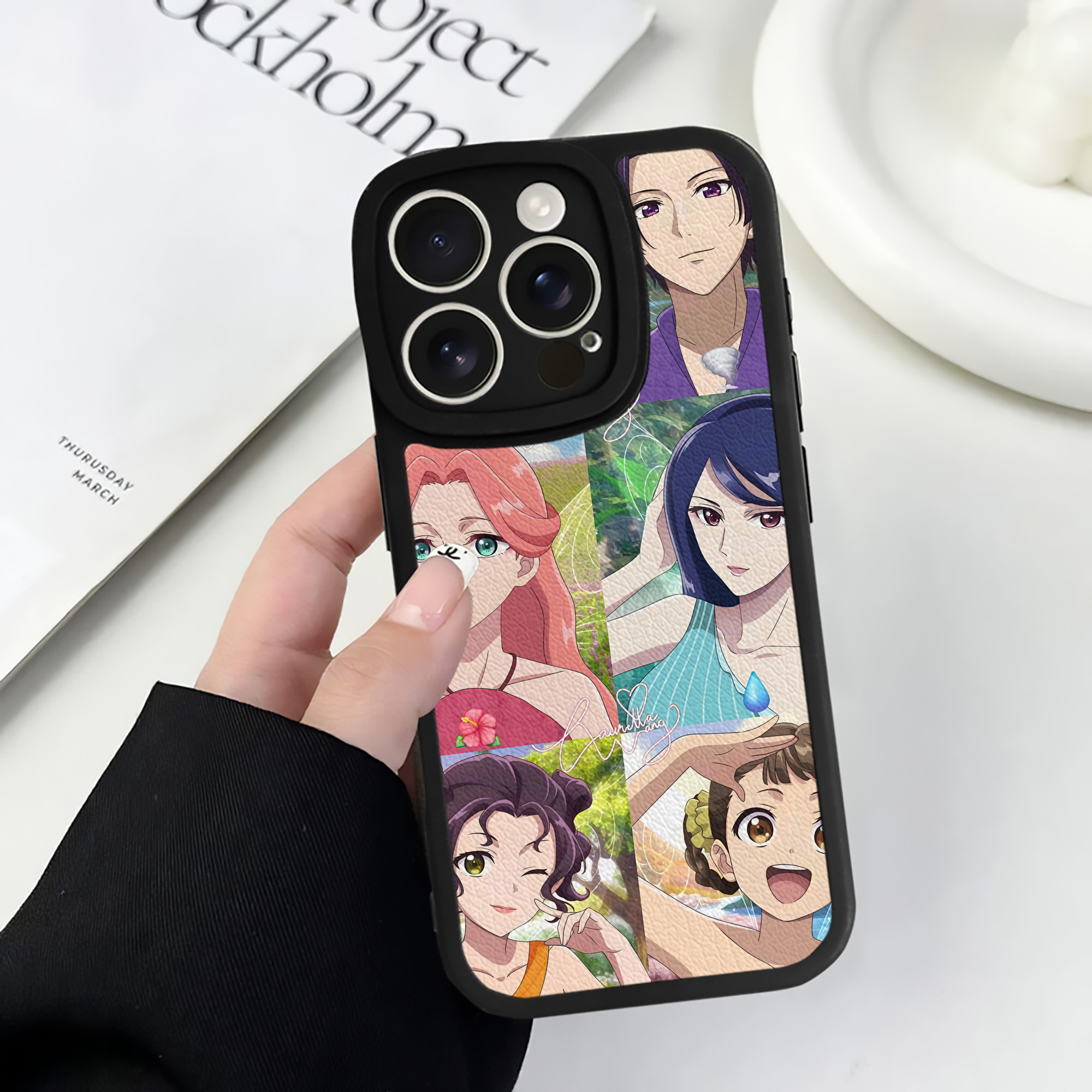 （画像用） 薬屋のひとりごと The Apothecary Diaries 【iPhone 16シリーズ対応】シリコンスマホケース（レザー調） 材質：シリコン